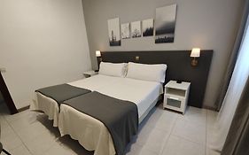 Hostal Cervantes